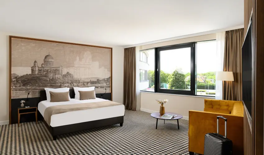 Grand Hotel Esztergom Esztergom - M�jus 1. (min. 2 �j)