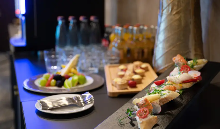 Grand Hotel Esztergom Esztergom - M�jus 1. (min. 2 �j)