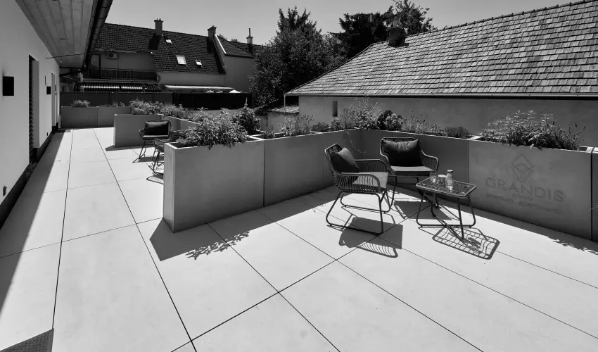 Grandis Premium Apartments G�d�ll� - M�jus 1.