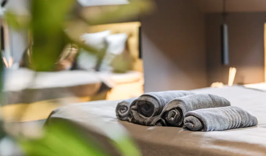 Greyhouse Apartments Hark�ny - M�jus 1.