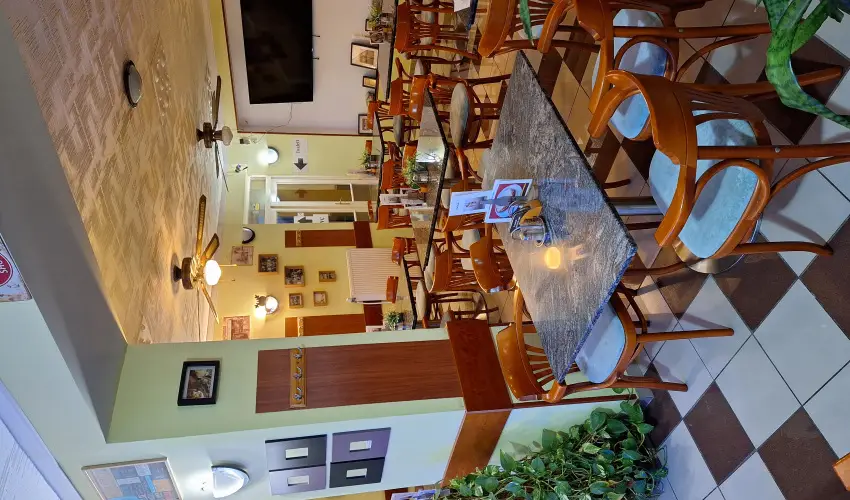 Grill Terasz tterem s Szllshely Mezkvesd - Mjus 1.