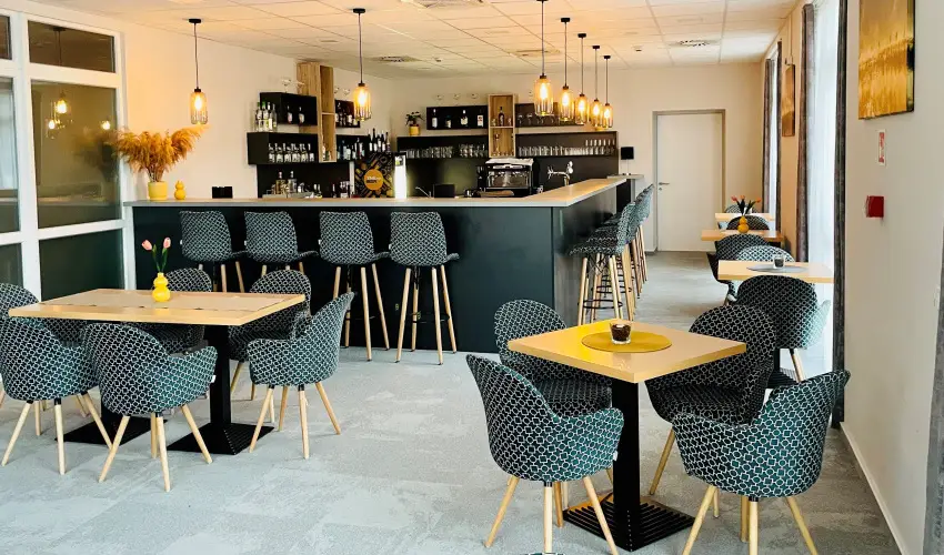 Gyirmt Sport & Wellness Hotel Gyr - Mjus 1. 