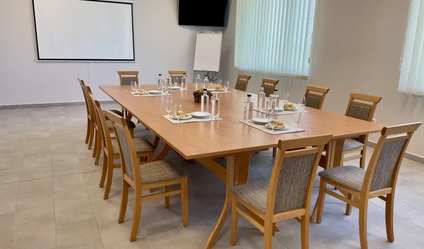 Gyirmt Sport & Wellness Hotel Gyr - Mjus 1. 