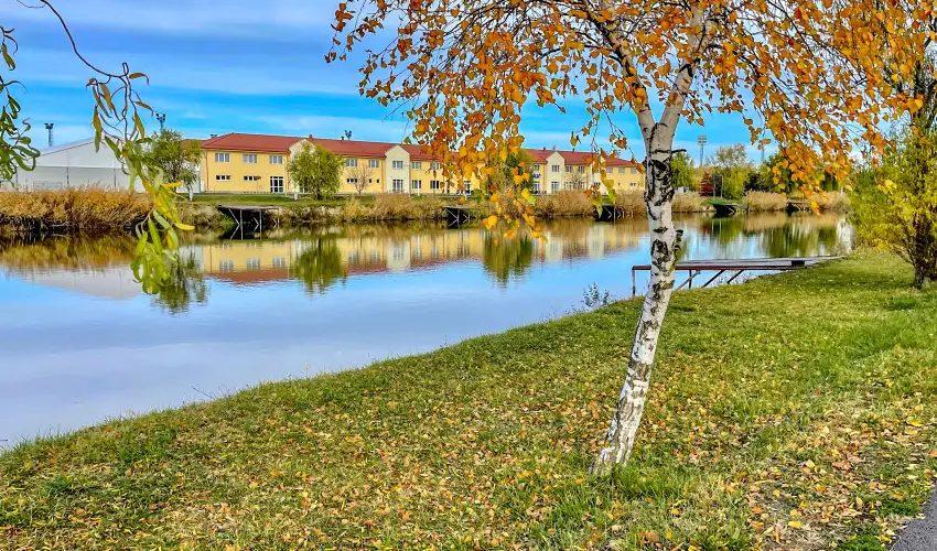 Gyirmt Sport & Wellness Hotel Gyr - Mjus 1. 