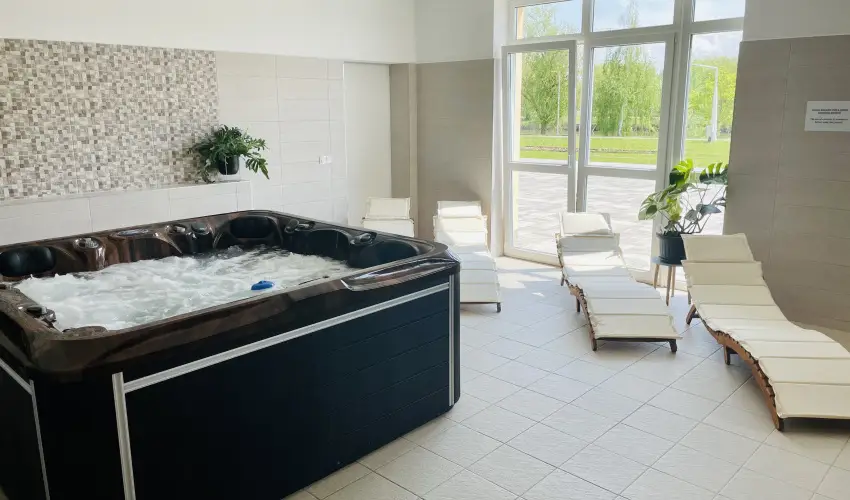 Gyirmt Sport & Wellness Hotel Gyr - Mjus 1. 