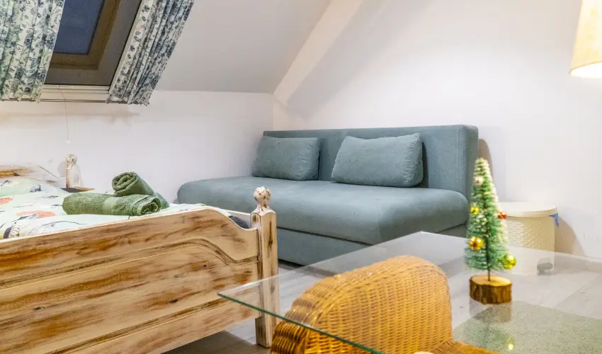 Gyulavez�r Lovasbirodalma Panzi�  Gyulakeszi - M�jus 1. (min. 2 �j)