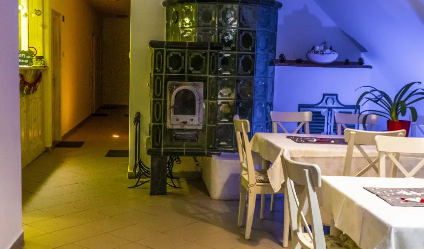 Gyulavez�r Lovasbirodalma Panzi�  Gyulakeszi - M�jus 1. (min. 2 �j)