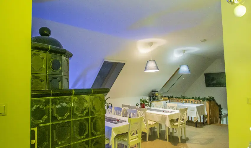 Gyulavez�r Lovasbirodalma Panzi�  Gyulakeszi - M�jus 1. (min. 2 �j)