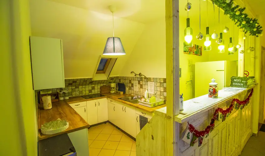 Gyulavez�r Lovasbirodalma Panzi�  Gyulakeszi - M�jus 1. (min. 2 �j)