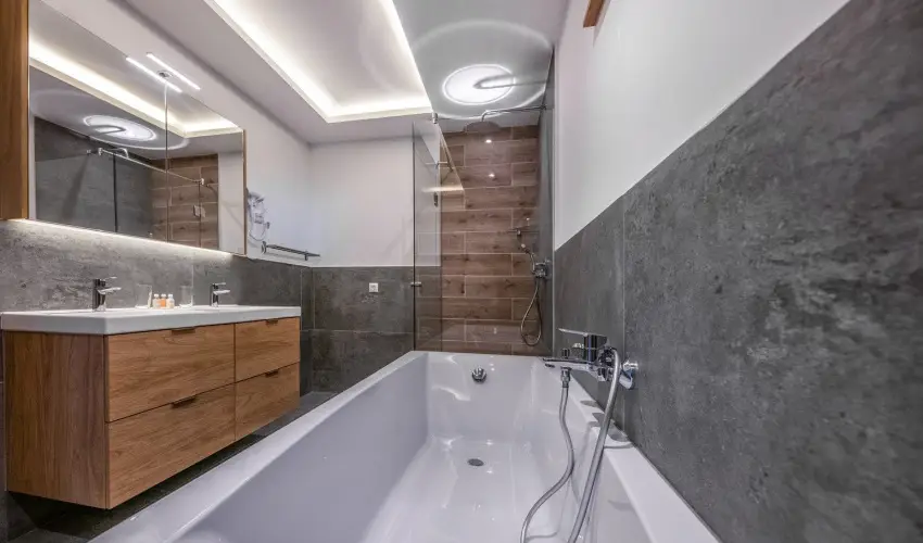 H55 Balatonlelle Apartmanhzak Balatonlelle - Mjus 1. (min. 2 j)