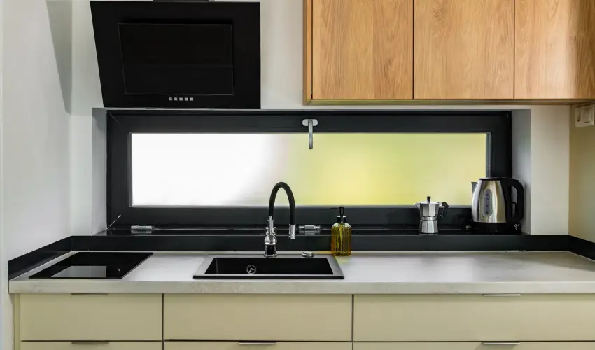 H55 Balatonlelle Apartmanhzak Balatonlelle - Mjus 1. (min. 2 j)