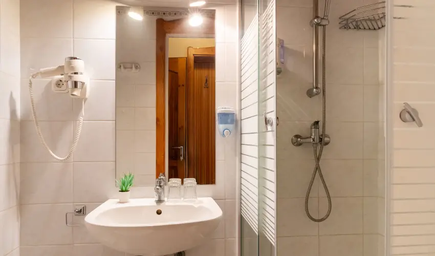 Hajd� Kast�ly Hotel Hajd�szoboszl� - M�jus 1. (min. 3 �j)