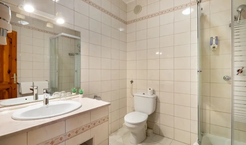 Hajd� Kast�ly Hotel Hajd�szoboszl� - M�jus 1. (min. 3 �j)