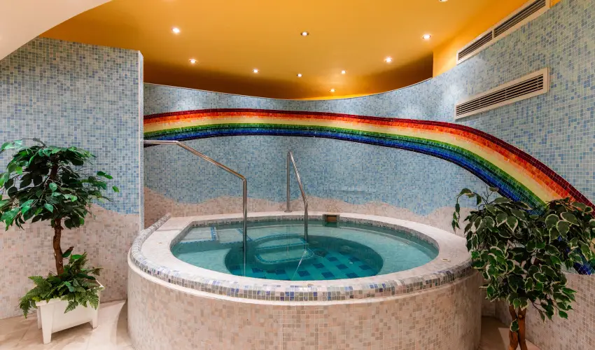 Hajd� Kast�ly Hotel Hajd�szoboszl� - M�jus 1. (min. 3 �j)