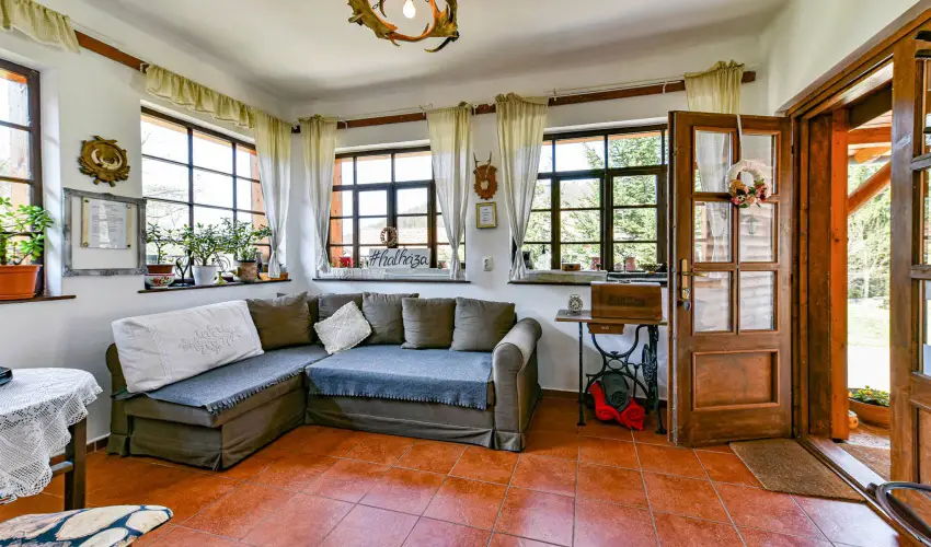 Halhza Vendghz Sirok - Mjus 1. (min. 2 j)