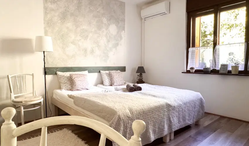 Halhza Vendghz Sirok - Mjus 1. (min. 2 j)