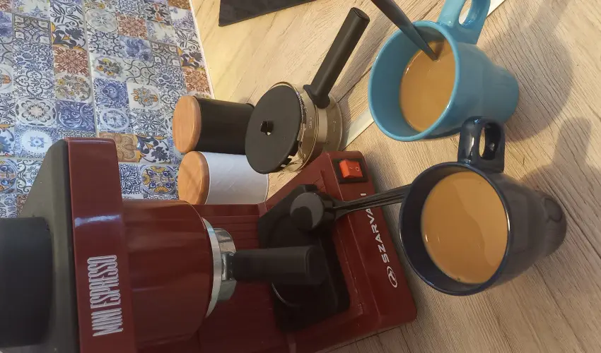 Hanga-lak Velence - Mjus 1. (min. 2 j)