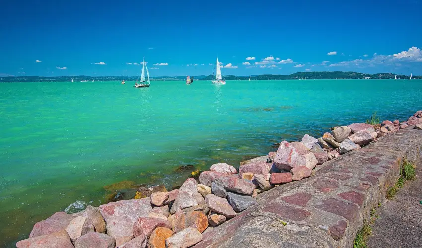 Happy Home Si�fok - M�jus 1. (min. 2 �j)