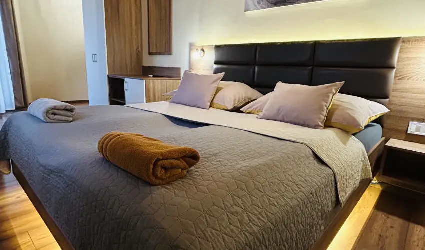 Harmnia Vendghz Miskolctapolca Miskolctapolca - Mjus 1. (min. 2 j)