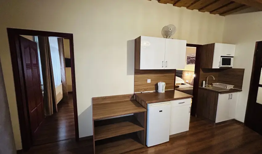 Harmnia Vendghz Miskolctapolca Miskolctapolca - Mjus 1. (min. 2 j)