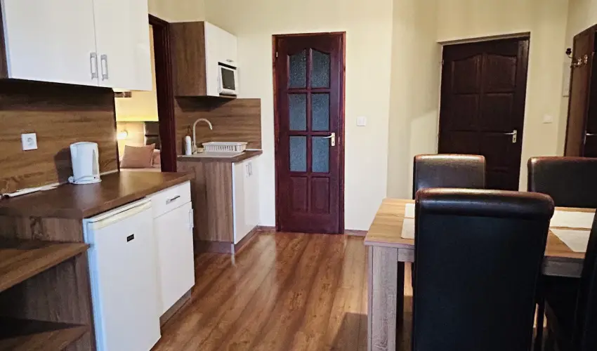 Harmnia Vendghz Miskolctapolca Miskolctapolca - Mjus 1. (min. 2 j)