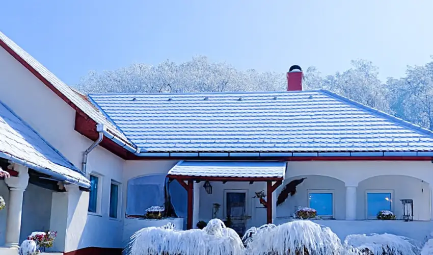 Harmony Vend�gh�z Egerszal�k - M�jus 1.