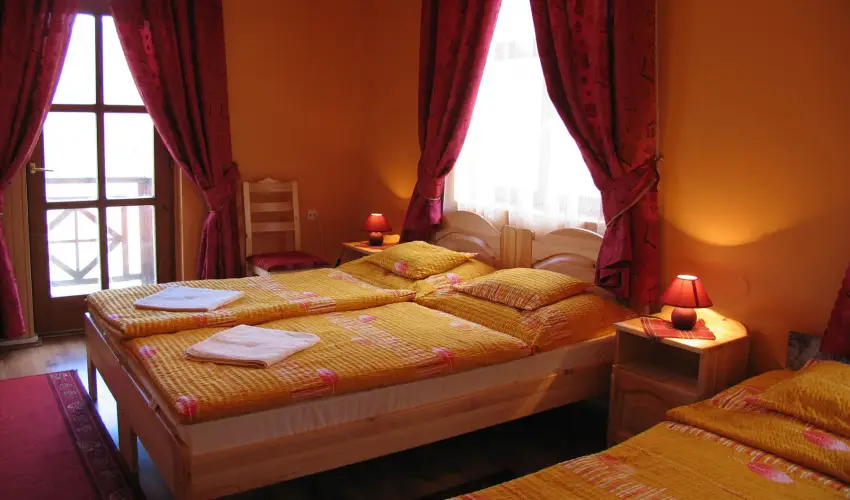 Hegyi Panzi Szilvsvrad - Mjus 1. (min. 2 j)