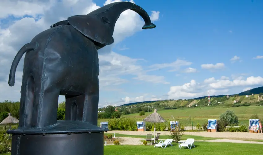 Htkti Wellness Hotel & Lovaspark Mr - Mjus 1.