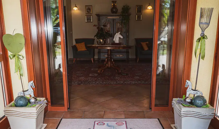 Htkti Wellness Hotel & Lovaspark Mr - Mjus 1.