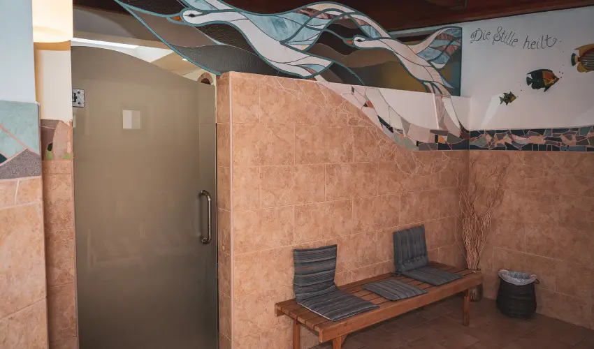 Htkti Wellness Hotel & Lovaspark Mr - Mjus 1.