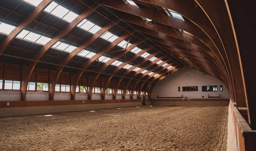 Htkti Wellness Hotel & Lovaspark Mr - Mjus 1.