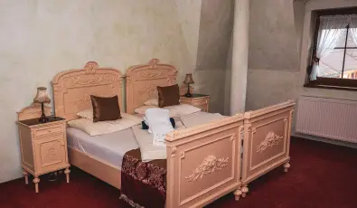 Htkti Wellness Hotel & Lovaspark Mr