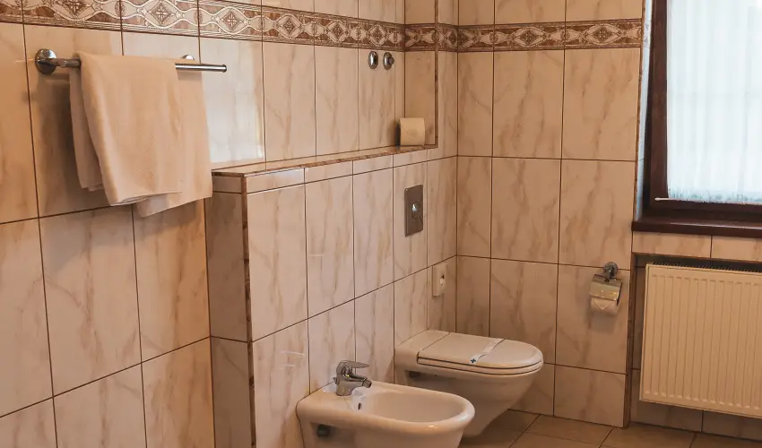 Htkti Wellness Hotel & Lovaspark Mr - Mjus 1.