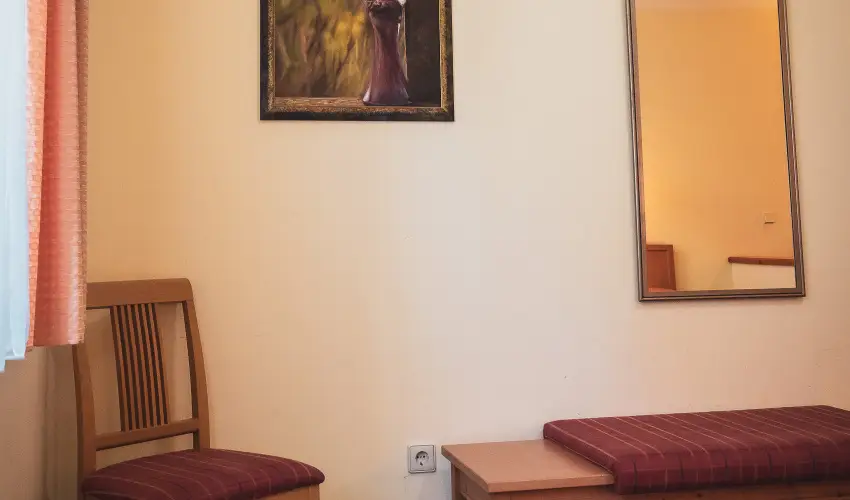 Htkti Wellness Hotel & Lovaspark Mr - Mjus 1.