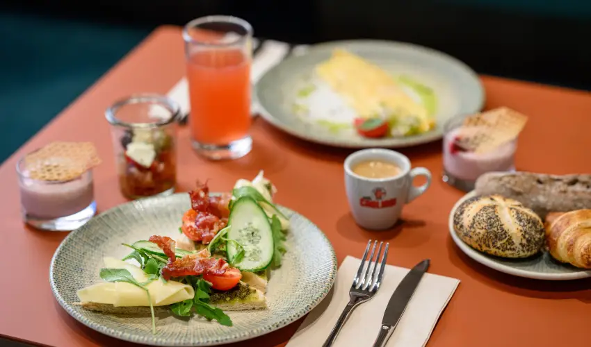 Hilton Garden Inn Debrecen City Center  Debrecen - M�jus 1.