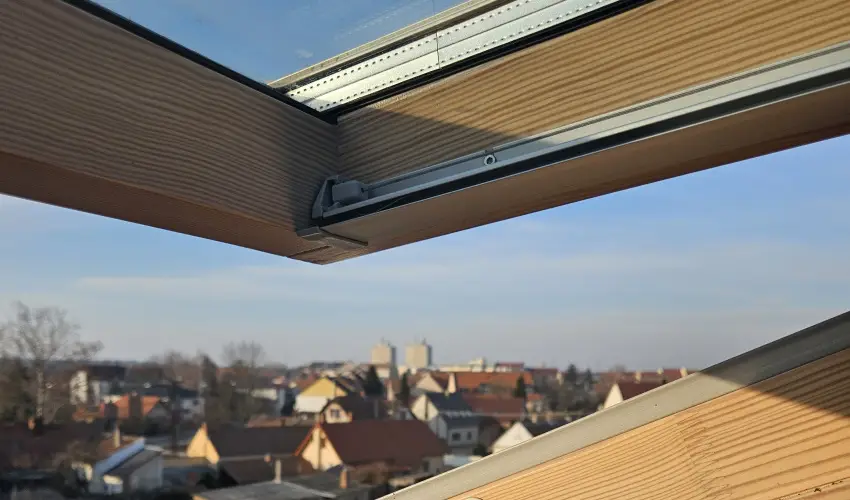 Holdvirg Hotel Srvr - Mjus 1. - teljes elrefizetssel