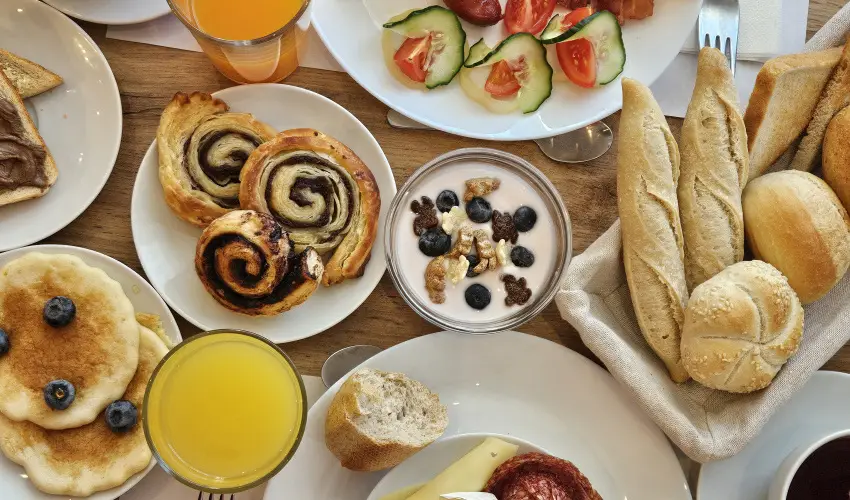 Holdvirg Hotel Srvr - Mjus 1. - teljes elrefizetssel