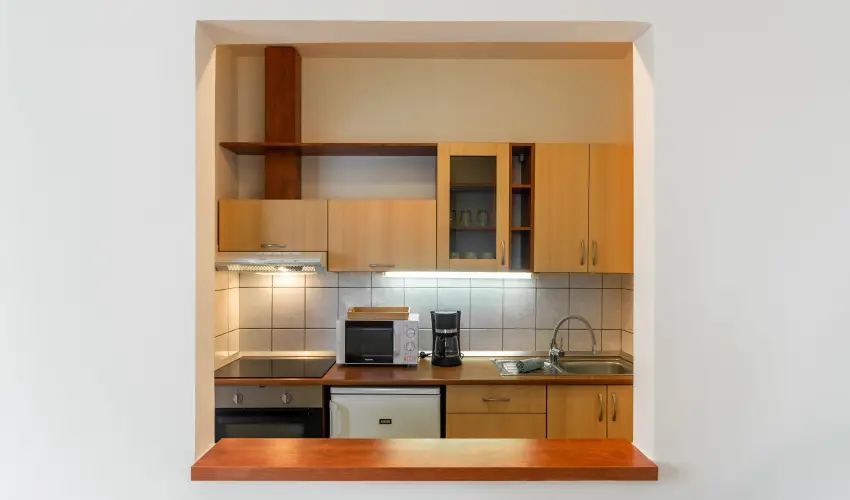 Holdvirg Hotel Srvr - Mjus 1. - teljes elrefizetssel