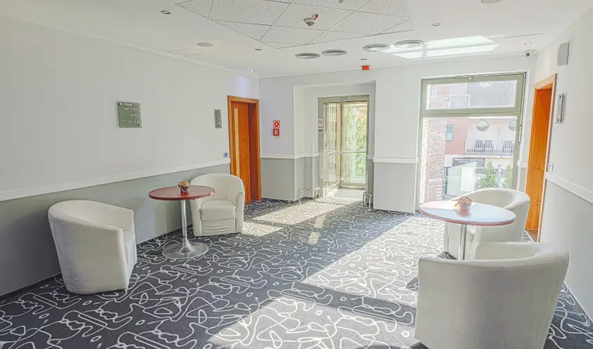 Holiday Beach Budapest Wellness Hotel with Sauna Park Budapest - Mjus 1.