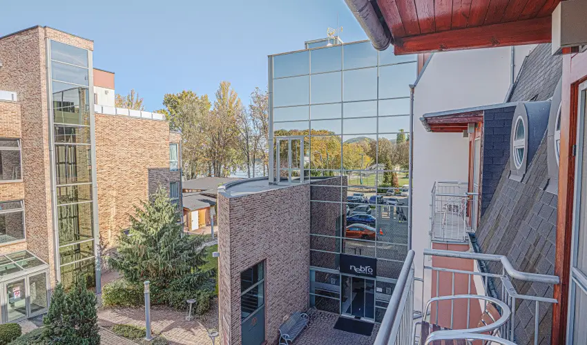 Holiday Beach Budapest Wellness Hotel with Sauna Park Budapest - Mjus 1.