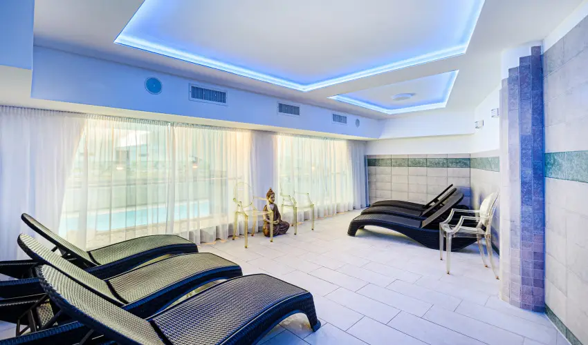 Holiday Club Apartman Hotel Hvz Hvz - Mjus 1. (min. 2 j)