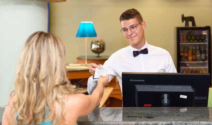 Holiday Club Apartman Hotel Hvz Hvz - Mjus 1. (min. 2 j)