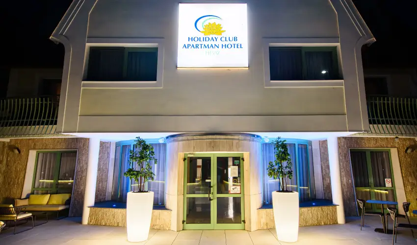 Holiday Club Apartman Hotel Hvz Hvz - Mjus 1. (min. 2 j)