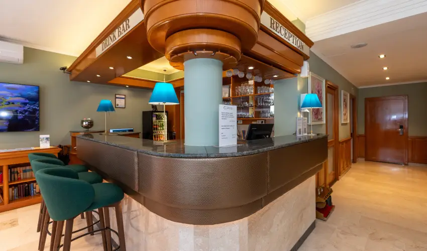 Holiday Club Apartman Hotel H�v�z H�v�z - M�jus 1. (min. 2 �j)