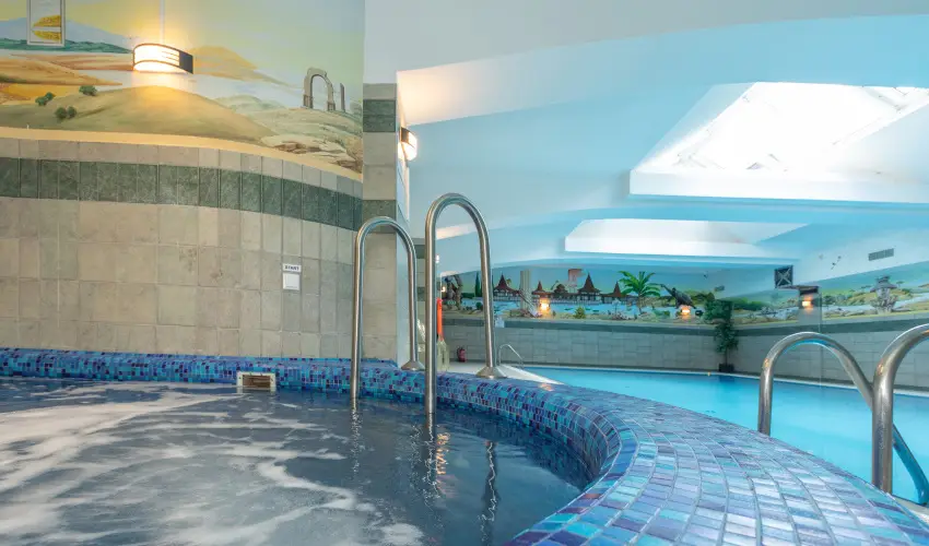Holiday Club Apartman Hotel H�v�z H�v�z - M�jus 1. (min. 2 �j)