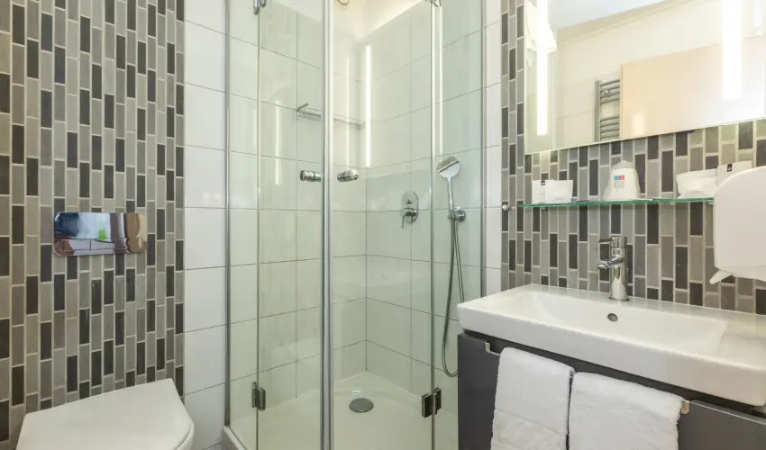 Holiday Club Apartman Hotel H�v�z H�v�z - M�jus 1. (min. 2 �j)