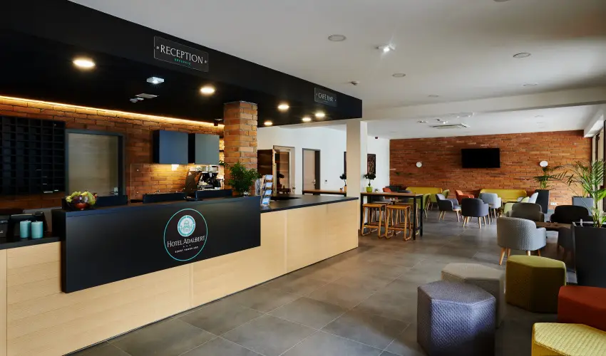 Hotel Adalbert - Szent Tams Hz Esztergom - Mjus 1. (min. 3 j)