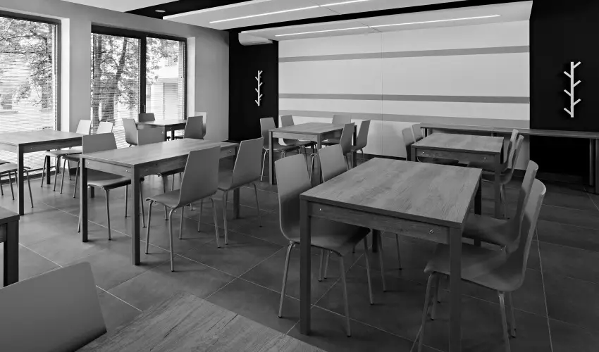 Hotel Adalbert - Szent Tam�s H�z Esztergom - M�jus 1. (min. 3 �j)