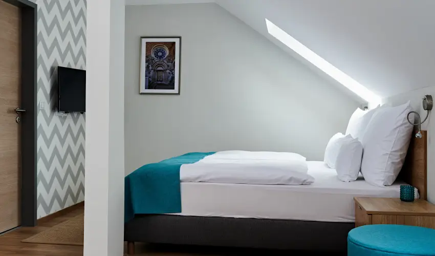 Hotel Adalbert - Szent Tams Hz Esztergom - Mjus 1. (min. 3 j)