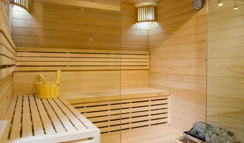 Hotel Adalbert - Szent Tams Hz Esztergom - Mjus 1. (min. 3 j)